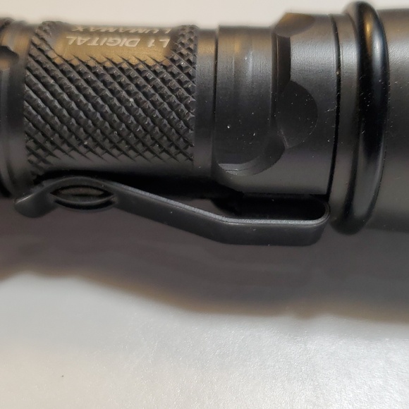 COPY - SUREFIRE L1 DIGITAL LUMANAX - Picture 6 of 8